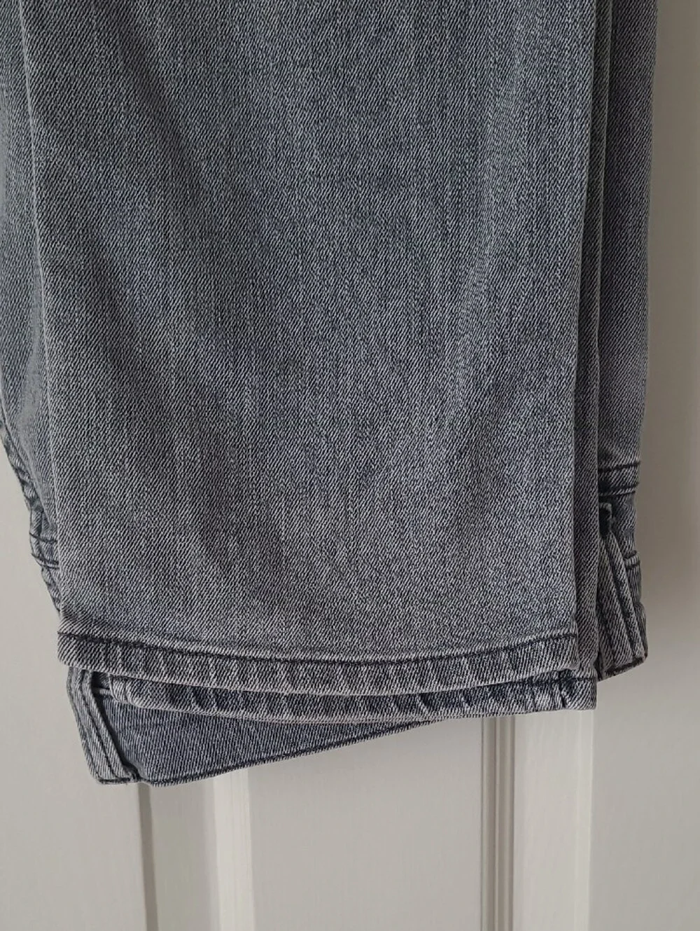 Levi's Men’s Light Wash Relaxed Straight Jeans